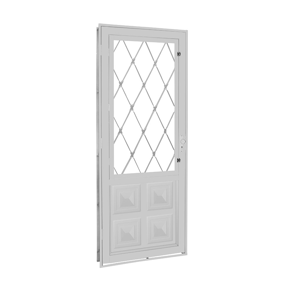 Porta com grade xadrez com postigo